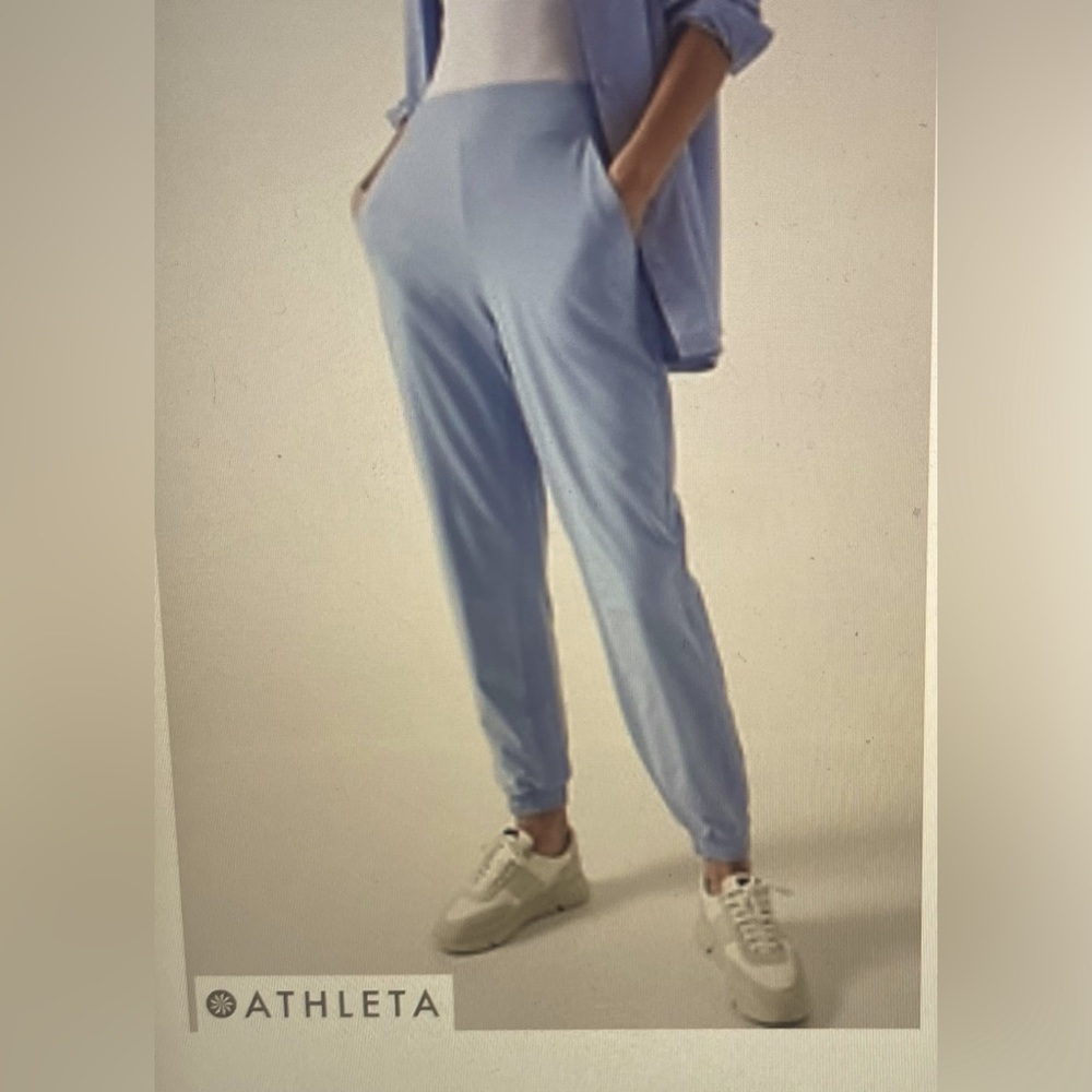 Athleta NWT women’s Brooklyn Lined Jogger pants